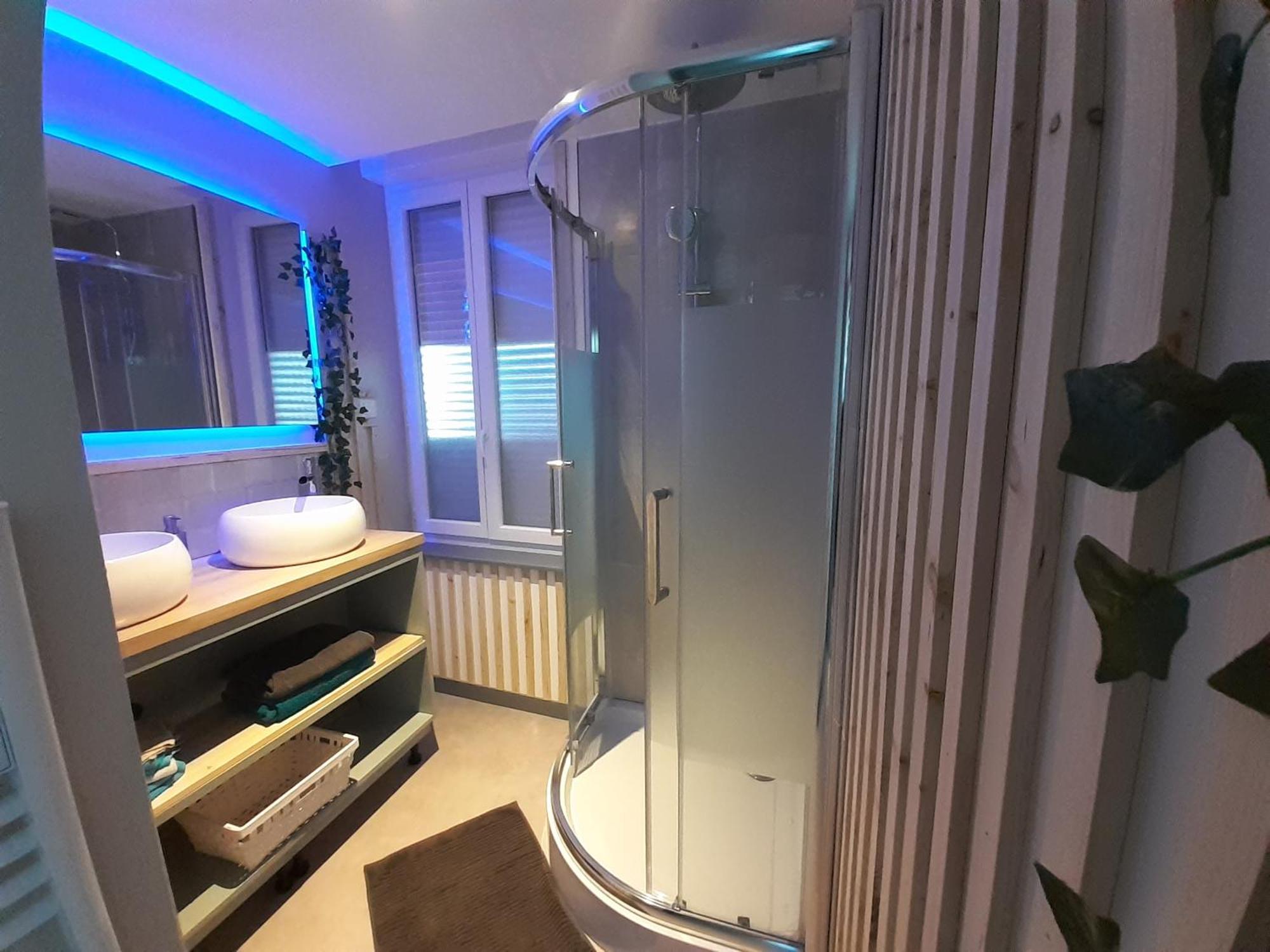 Bosquet, Hotel A Valenciennes Aulnoy-lez-Valenciennes 외부 사진